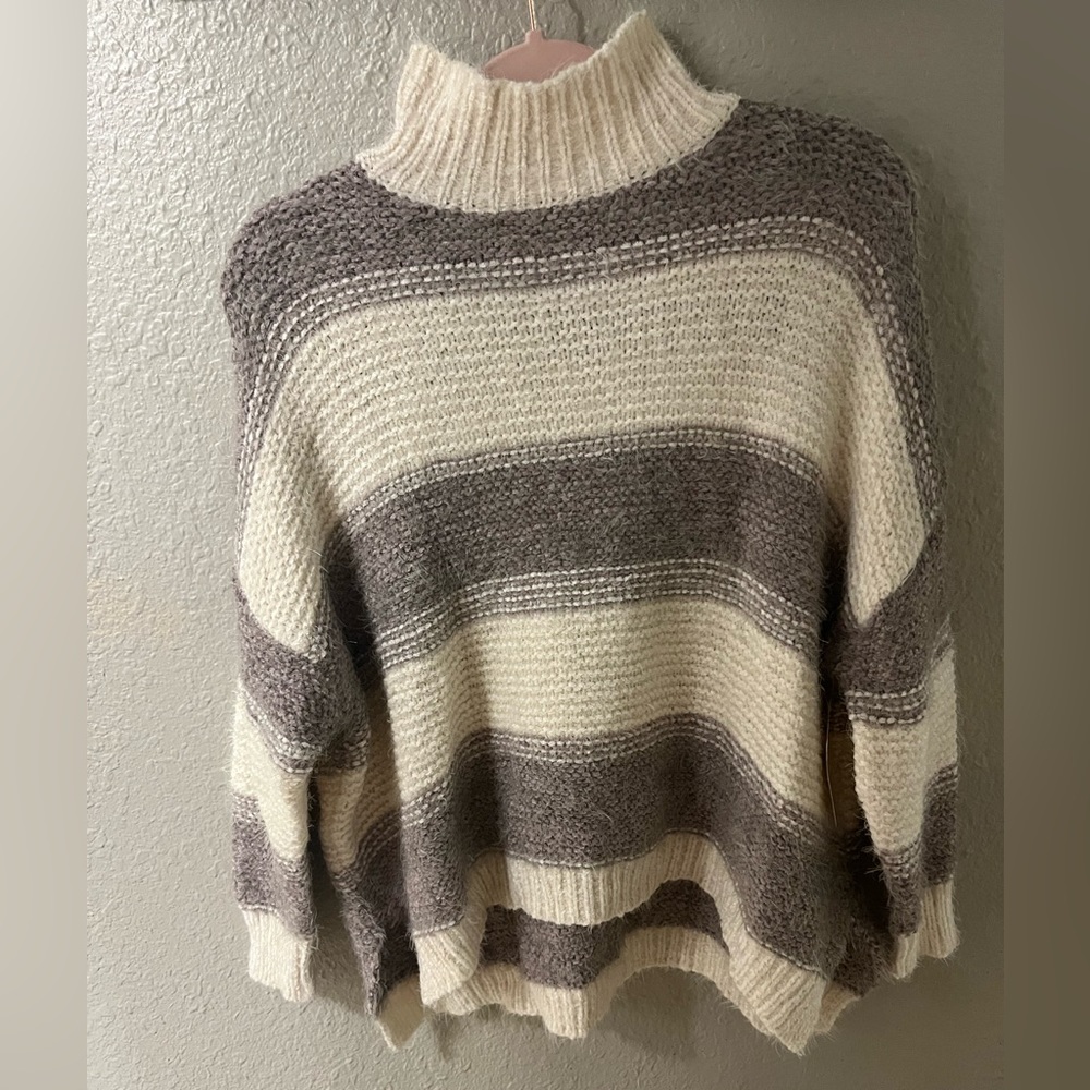 Altar’d state sweater!!